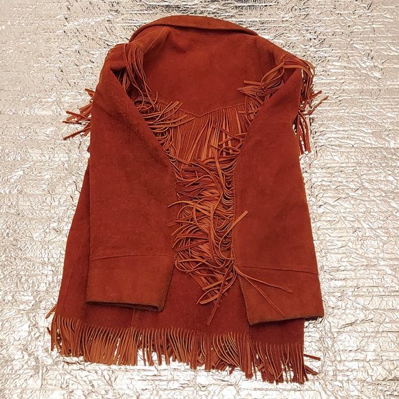 See video Vintage Custom Tailored By Jerrys Leather Goods Suede Fringe Jacket - Picture 9 of 9